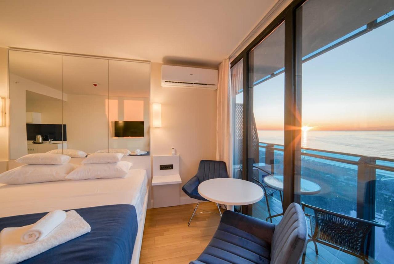 Luxury Sea View Orbi City Batumi Exterior foto